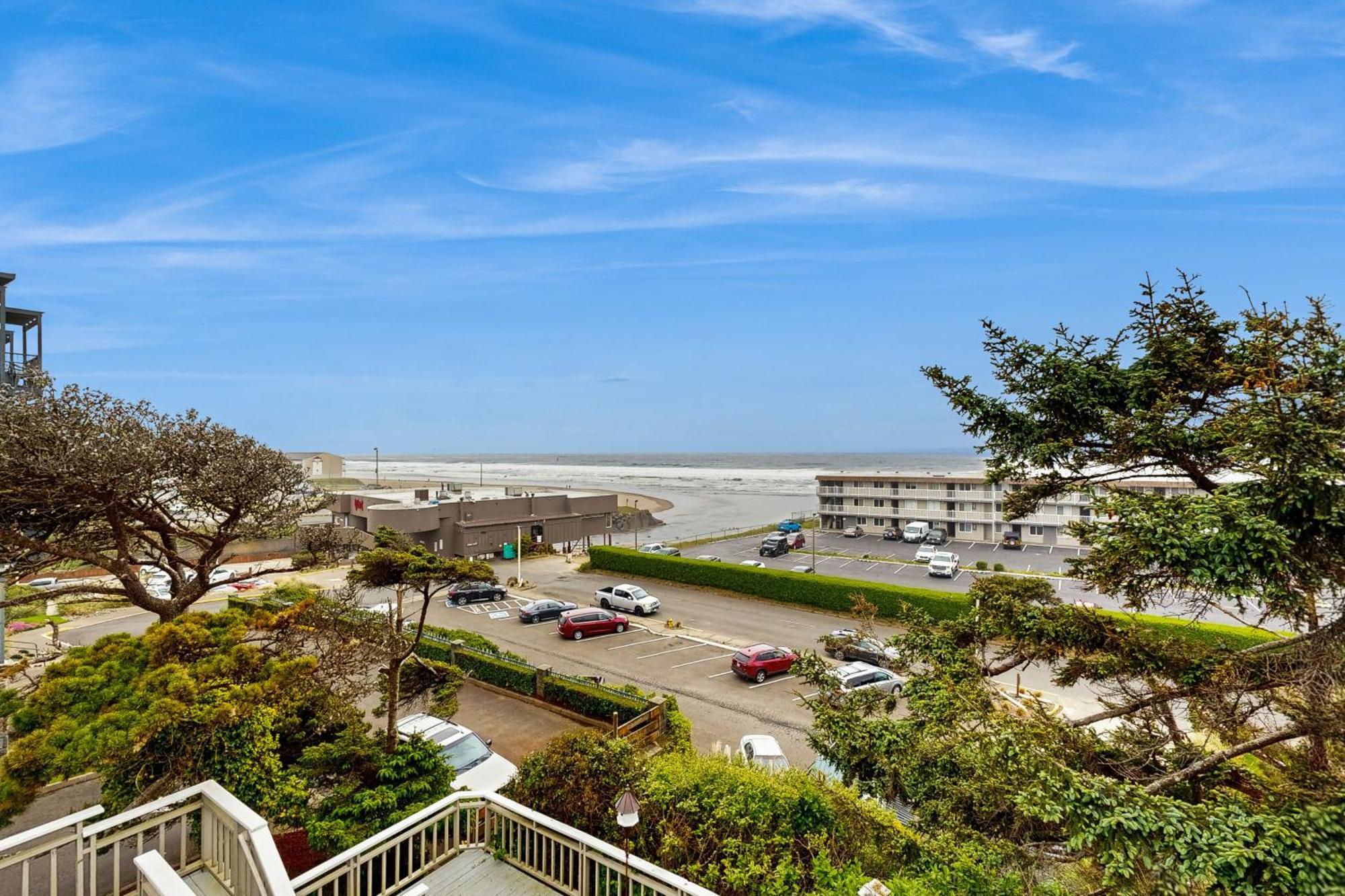 Villa Far View Lincoln City Exterior foto